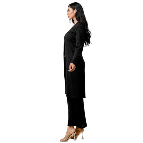 3 Piece Knit Pants Set in Black -available in Small/Medium and Large/X-Large - Picture 6 of 7